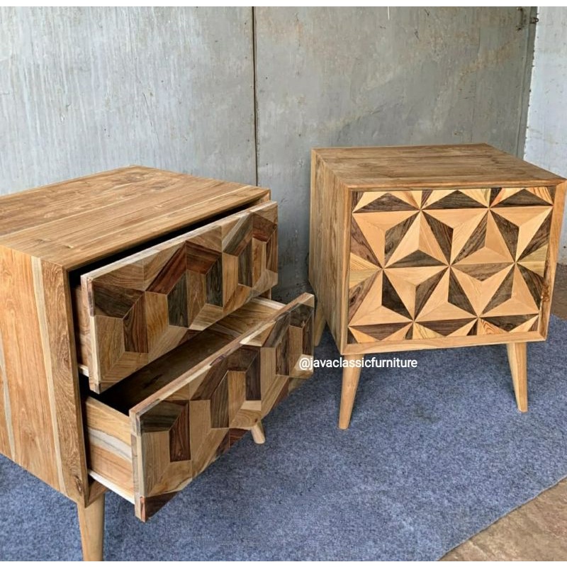 NAKAS RETRO MOTIF MINIMALIS UNIK BEDSIDE TABLE LACI 2 PUK SAMPING TEMPAT TIDUR BAHAN KAYU JATI FINISHING NATURAL FURNITURE JEPARA-3