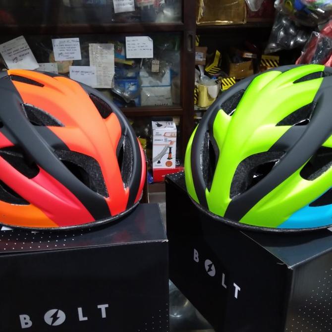 Helm Sepeda Bolt Polygon