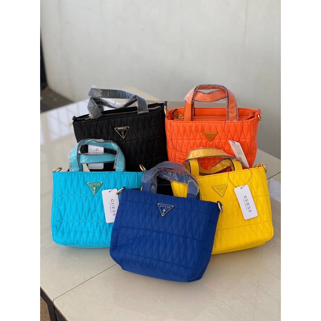 GUESS - TAS GUESS WANITA LYLA NYLON MINI TOTE BAG GB447 - TOTE BAG WANITA