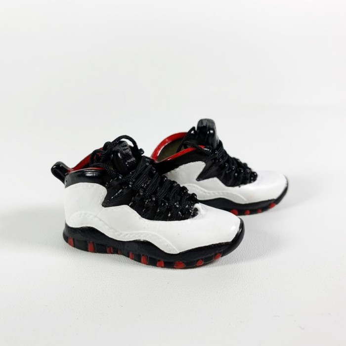 AIR JORDAN 10 AJ10 DOUBLE NICKEL 3D SNEAKERS KEYCHAIN MINIATUR