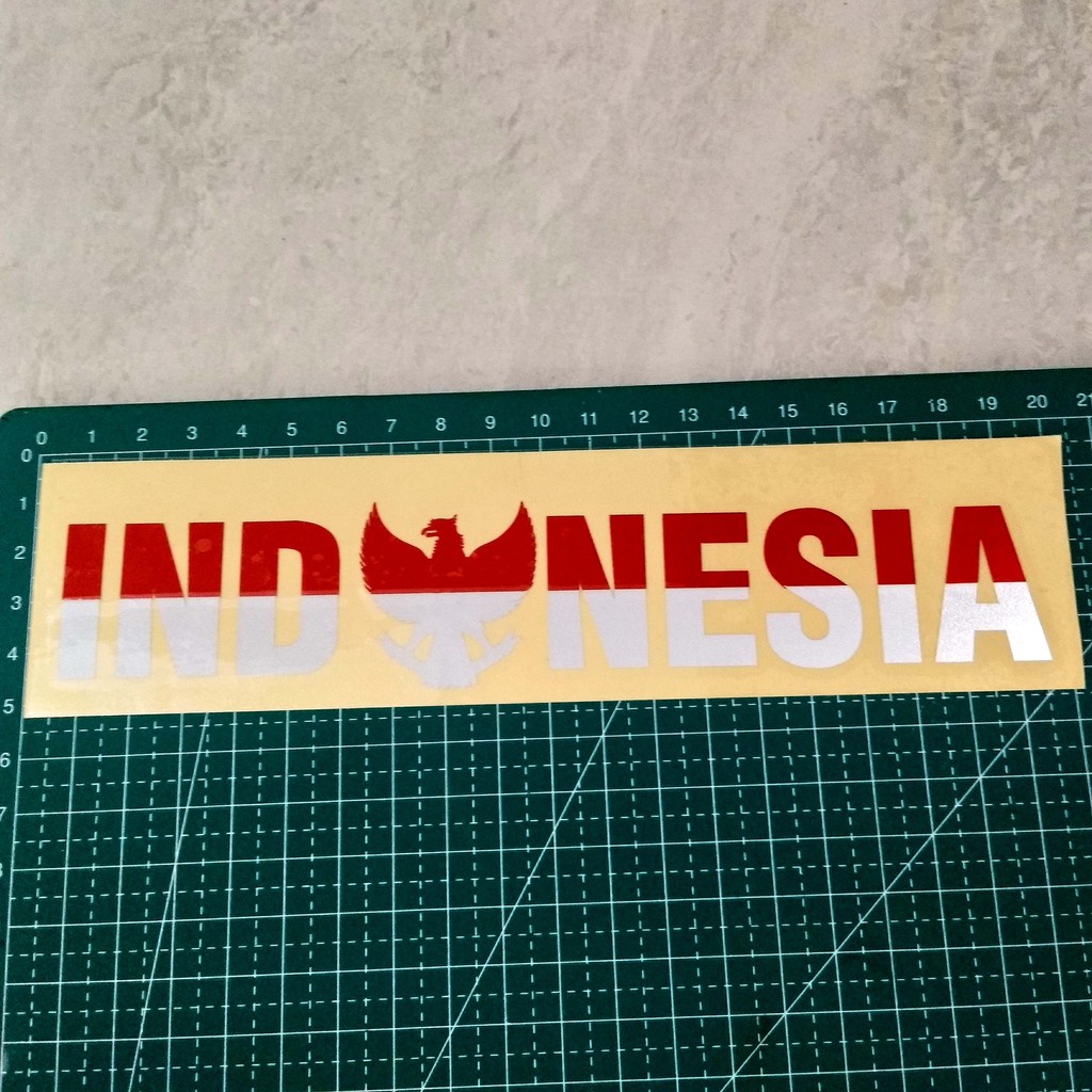 Cutting Stiker Indonesia Garuda Variasi Motor Mobil Sticker Timbul Keren Nyala Dasbor Spakbor Visor Body Kaca Helm Laptop Hologram Reflective Tahan Air Bodi Samping Nama Jepang Scoopy Vario Beat NMAX PCX Vespa Aesthetic Pickup Anime Windshield