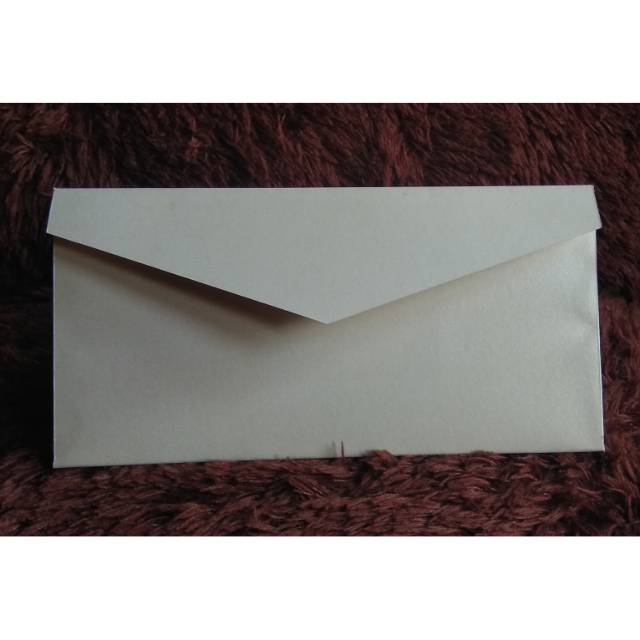

Amplop custom kertas mengkilap