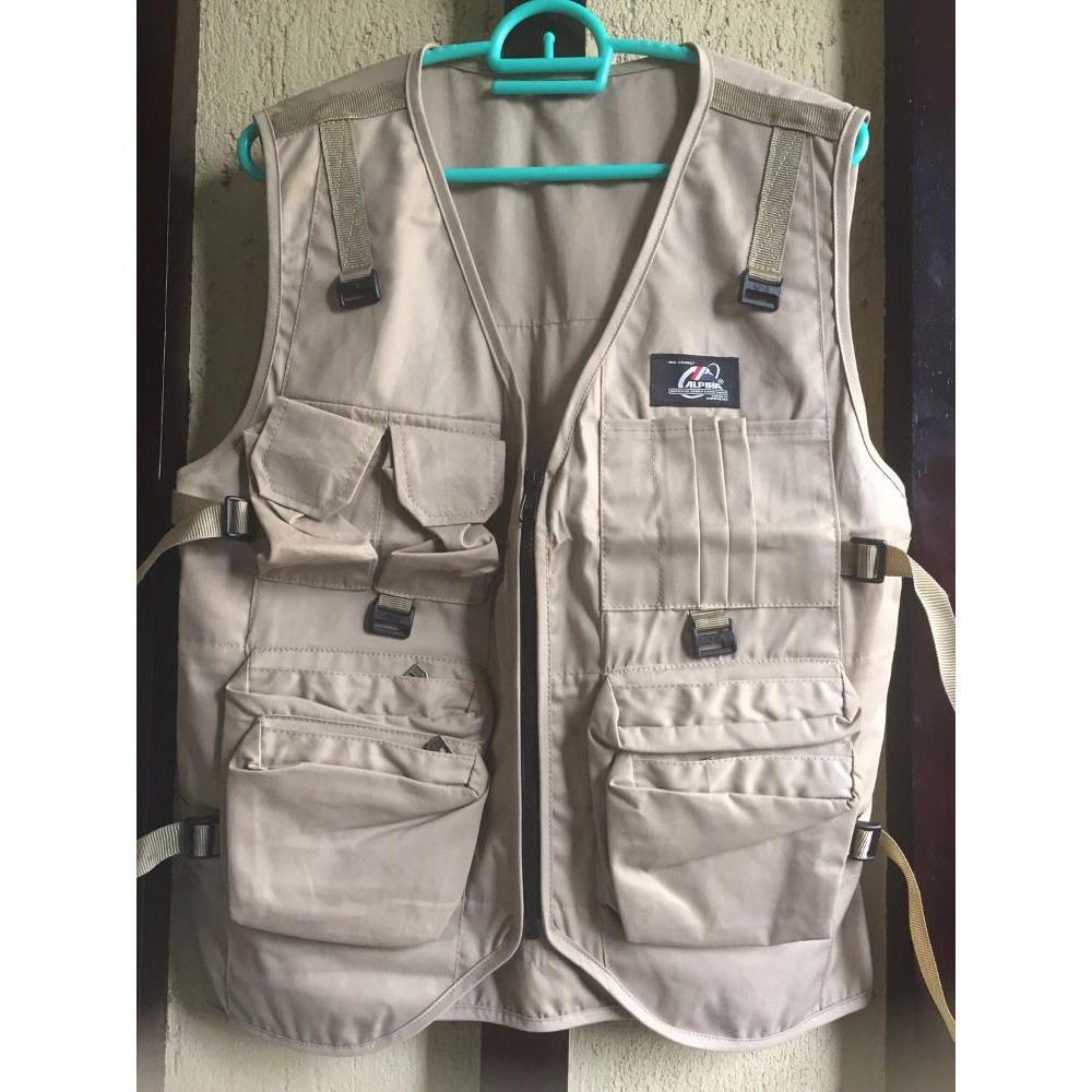 Rompi / Vest Adventure With Strap Alpina GRP002