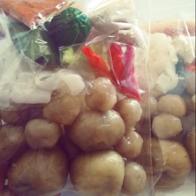 

Cilok goang isi