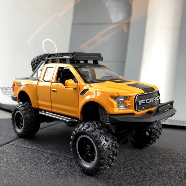 Pajangan MOBIL FORD F150 OFF ROAD Miniatur Parfum Parfume Pewangi Mobil