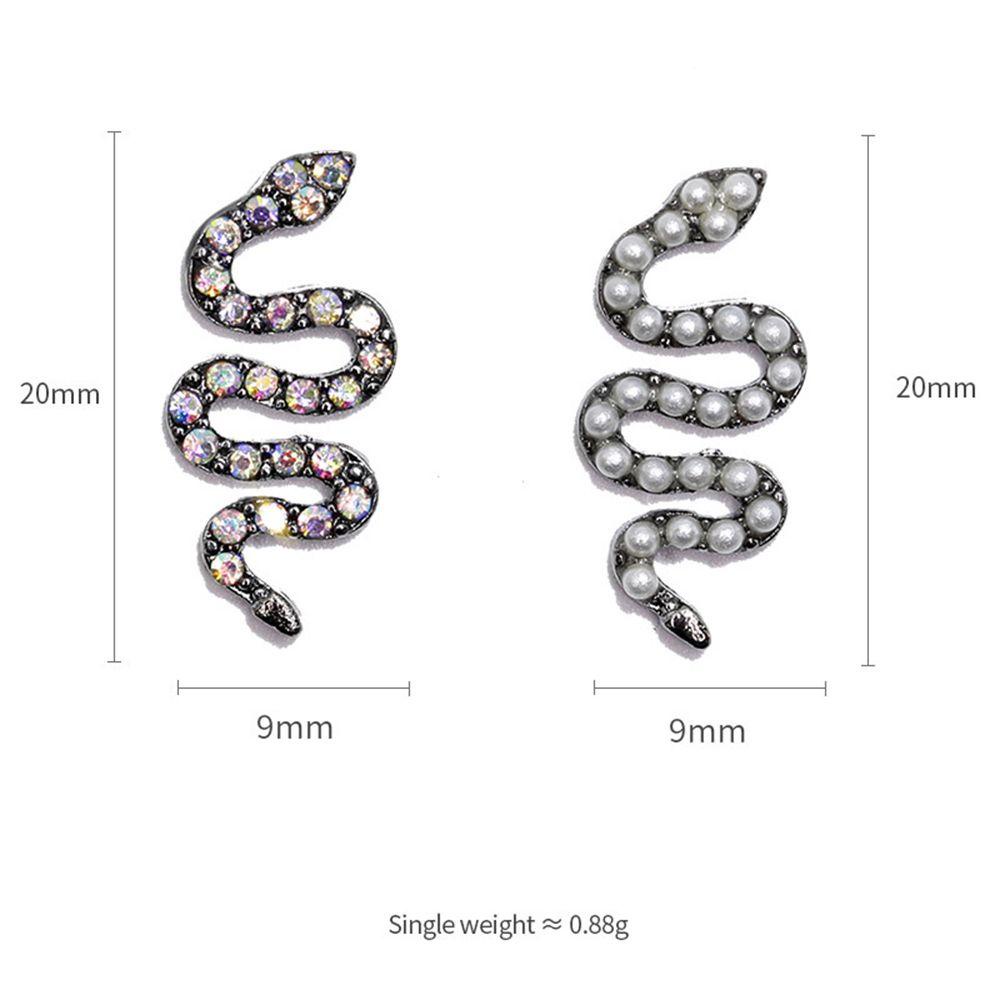 Mxbeauty Snake Nail Art Berlian Imitasi Eropa Dan Amerika Alloy Mutiara Glitter Bentuk Ular Berlian Penuh Mewah DIY Nail Art Perhiasan