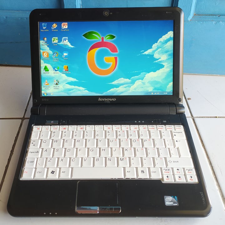 Lenovo S10-2 Warna Hitam Intel Atom N280 RAM 2GB HDD 320GB Bluetooth Netbook Notebook Second Murah