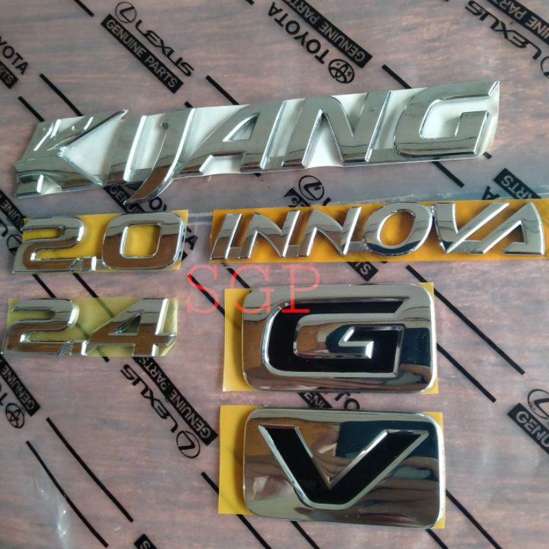 Logo emblem bagasi komplite Kijang Innova diesel original