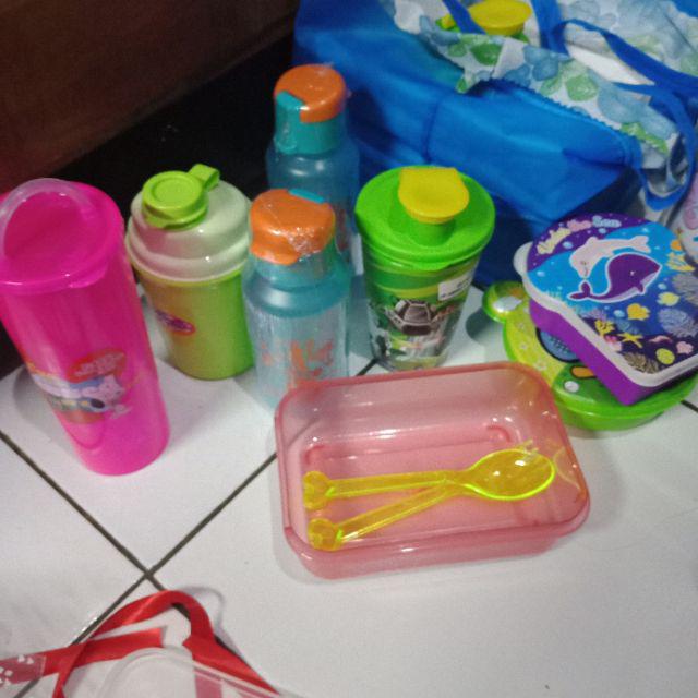 Parel Lunch Box Sendok Garpu + Botol Minum Kemasan Ulang Tahun