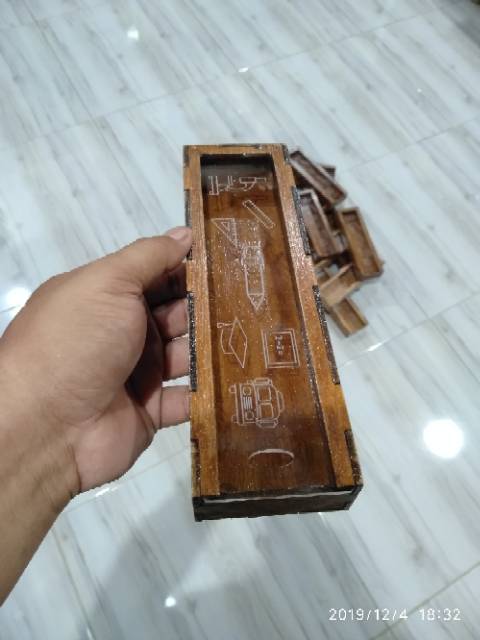 Kotak Pensil Kayu / Tempat Pensil Kayu / Wooden Box / Kotak Kayu