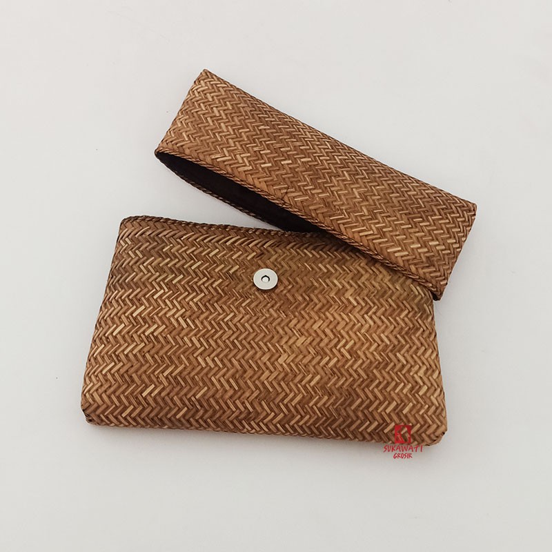 Tas Tangan Bambu Wanita Handmade Bali – Clutch Anyaman Polos Natural Elegan Premium
