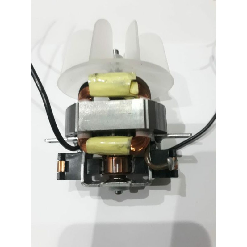 dinamo hair dryer satu set/1000&1200 Watt