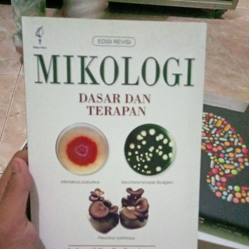 buku mikologi dasar dan terapan