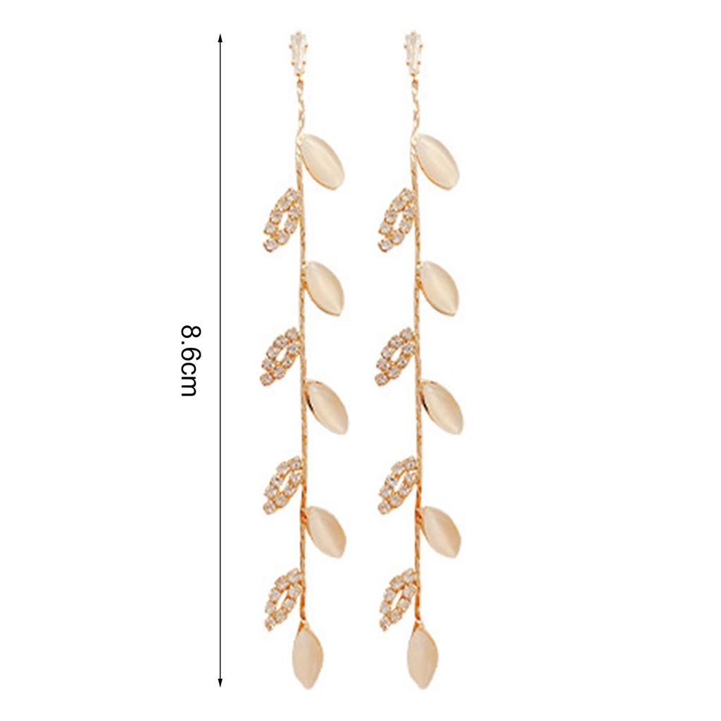 Hu Hu Hu Hu Hu Alat Bantu Pasang Kacamata♡ 1 Pasang Anting Bentuk Daun Asimetris Aksen Berlian Imitasi Untuk Wanita
