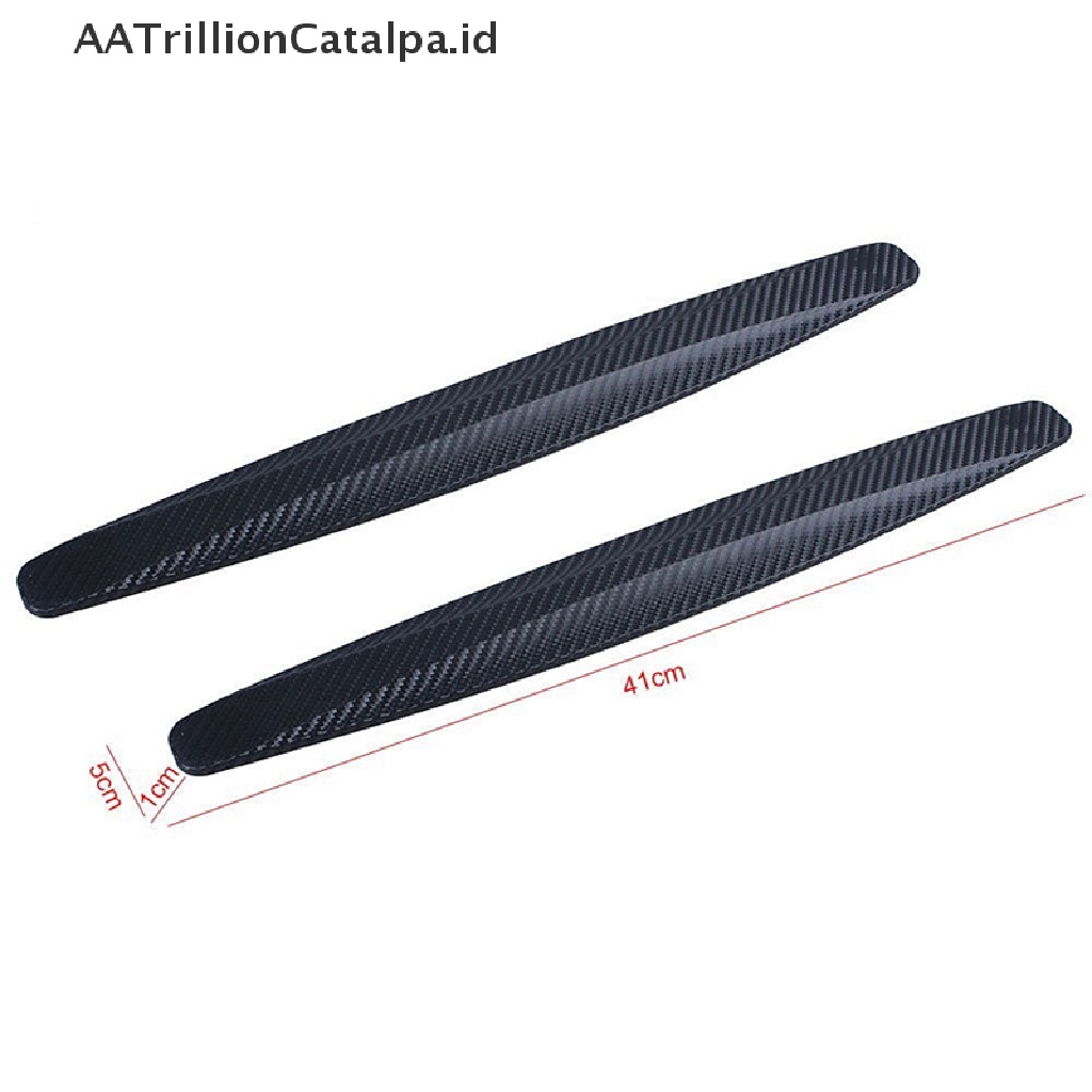 Aatrillioncatalpa 2pcs Strip Pelindung Pinggiran Bumper Mobil SUV Motif Carbon Fiber Warna Hitam