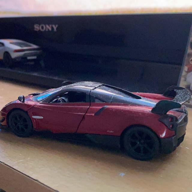 pagani zonda red origin