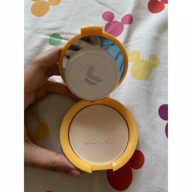 Bedak marcks Padat