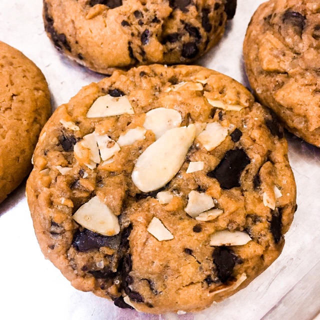 

Choco Almond Cookies