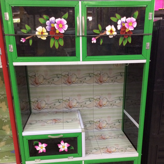 Lemari piring kaca
