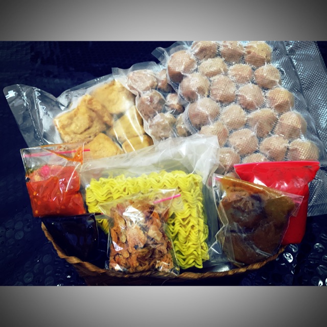 

paket komplit bakso lengkap 90% daging sapi asli