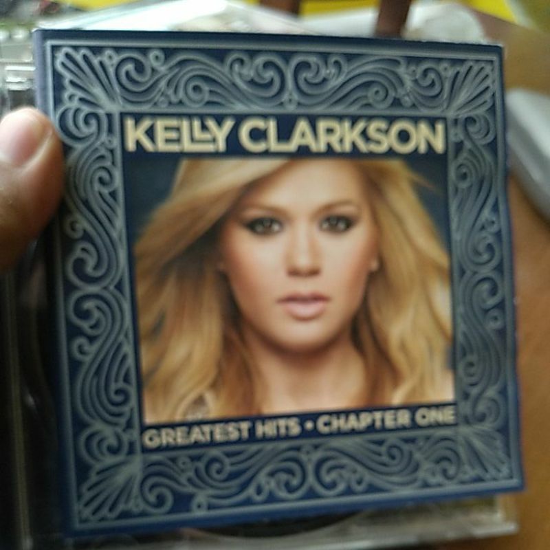 cd kelly clarkson greatest hits