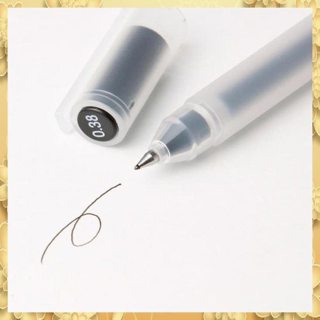 

MUJI GEL INK PEN BLACK 0.5 OR 0.38MM - AAA