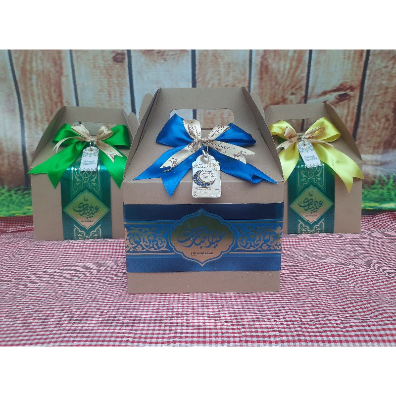 

Gable box,Box hampers,Box kue kering,box parsel,box parcel,Dus kue kering