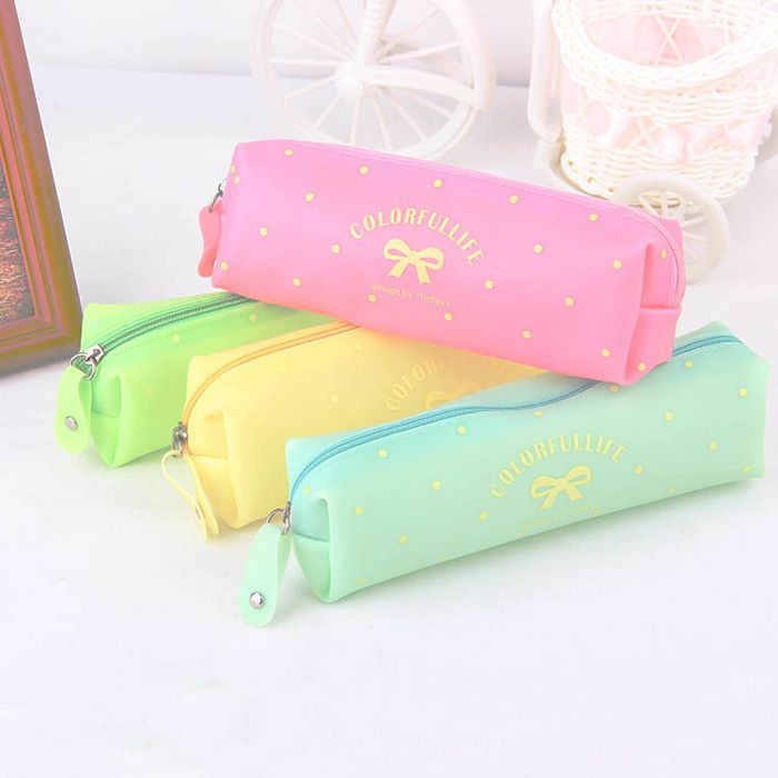 

Tempat Pensil / Pencil Box Edisi Color Full Life