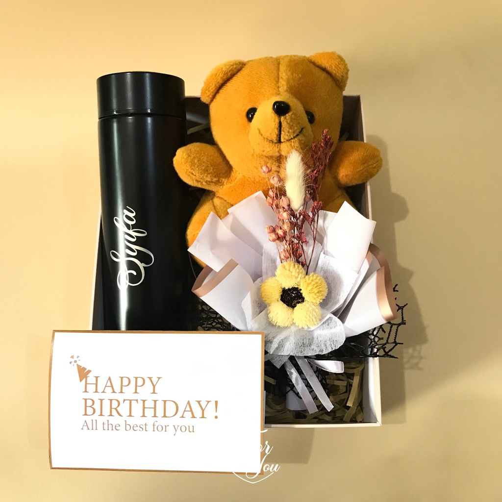 

Gift Box / Hampers / Kotak Kado / Hadiah - Birthday Gift