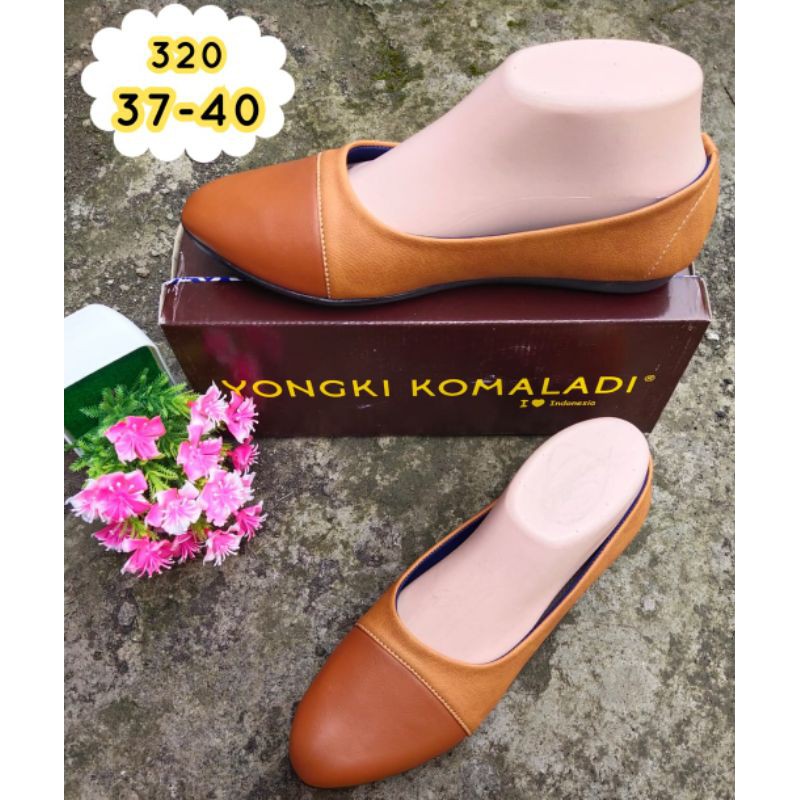 sepatu wanita yongki komaladi