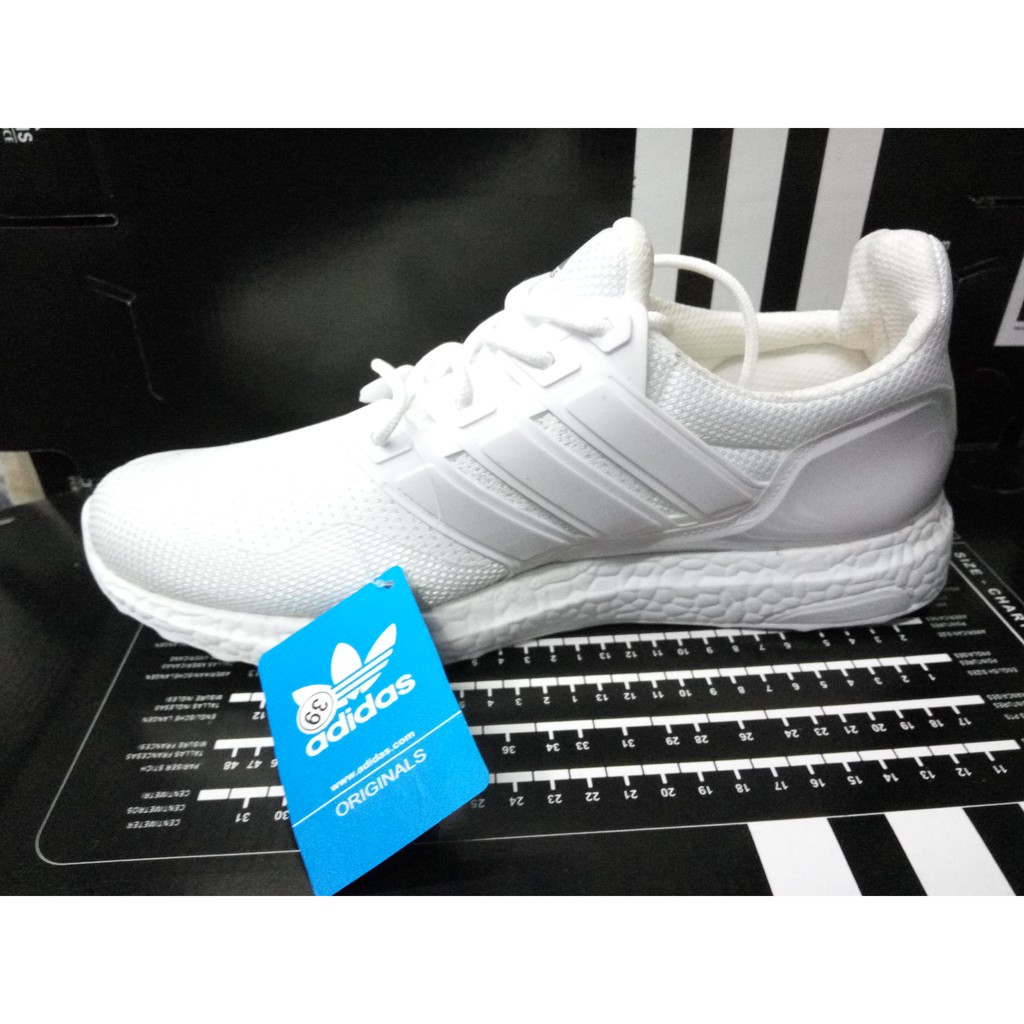 Sepatu Adidas Ultraboots Grade Original Fullwhite Sneakers Running Olahraga Kado Hadiah Cowok Cewek