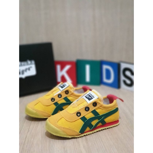 SEPATU ANAK PEREKAT PREMIUM HIGH QUALITY SEPATU ANAK LAKI LAKI ANAK ANAK KIDS SEPATU ANAK PEREMPUAN