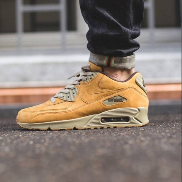 nike air max 90 id winter white