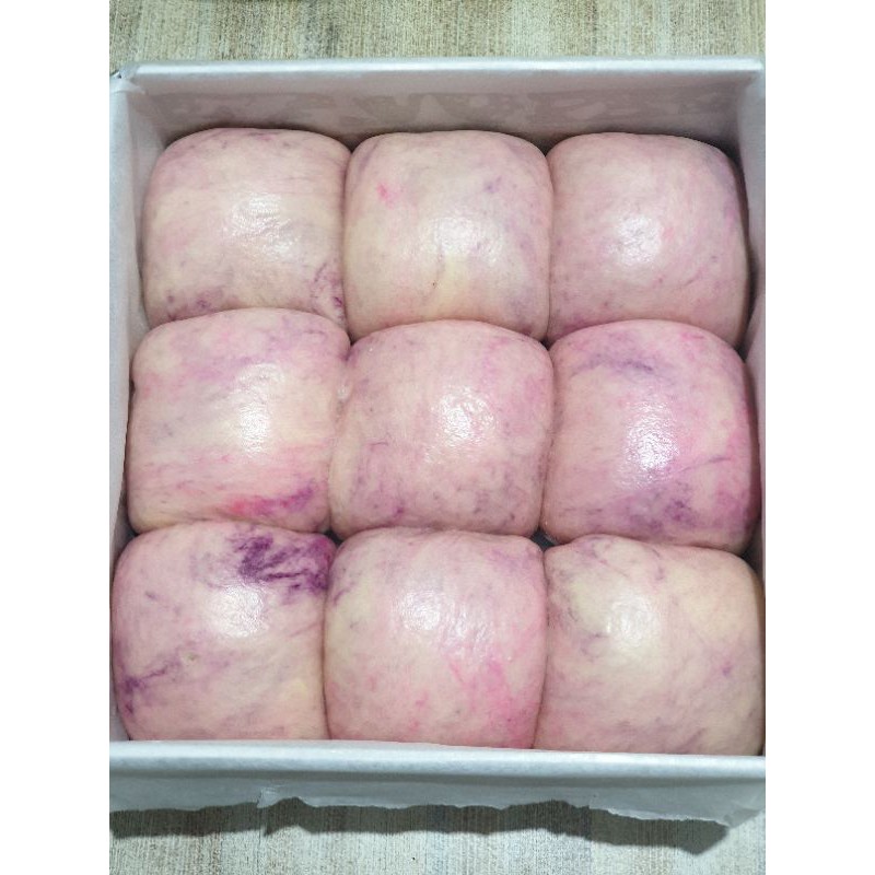 

TieDye Japanese Milk Bun / Bread / Buns / Roti Kasur Pertama Di Jakarta