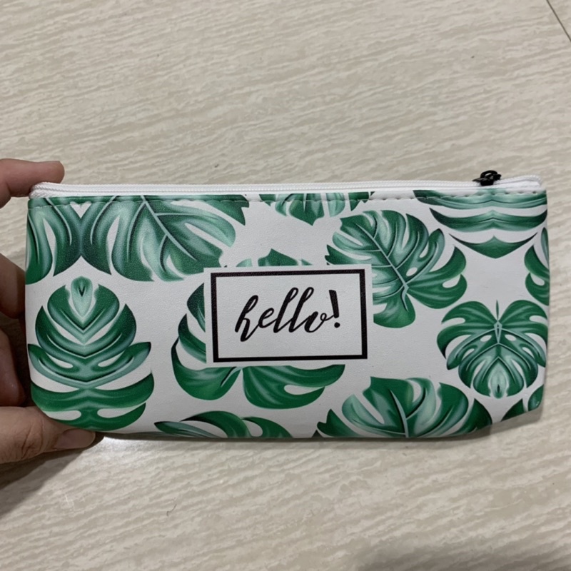 

(Baru) Tempat Pensil Monstera