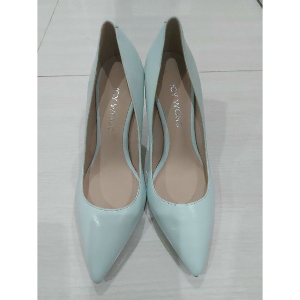 BRAND NEW ICY WONG HEELS 8 cm size 33.5 warna mint green (leather)