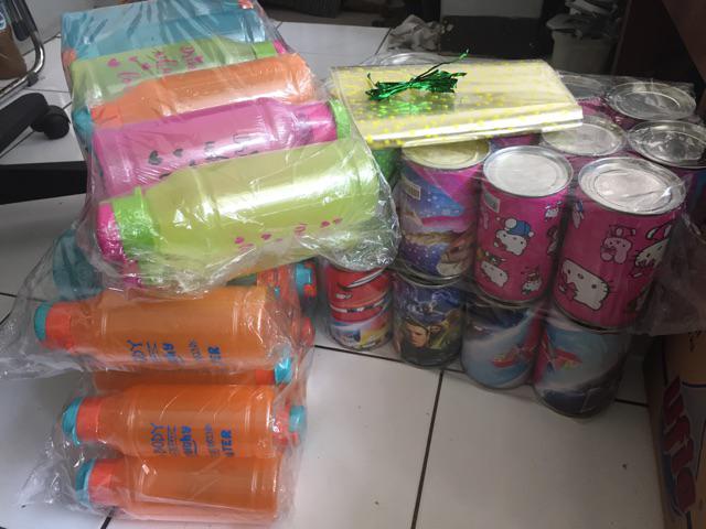 Parcel Botol Minum Takuma Besar + Celengan Kaleng /karton Ulang Tahun