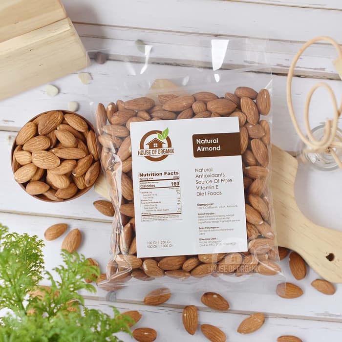 

Natural Whole Almond ( Kacang Almond Natural ) 500 Gr