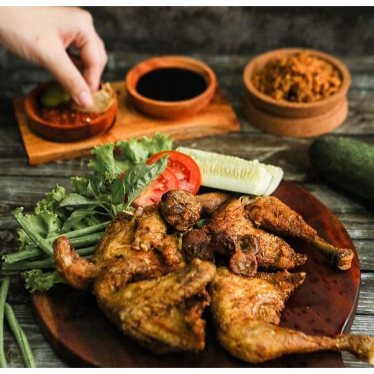 

Ayam Goreng Bawah Pohon Jakarta