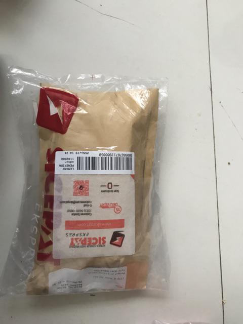 Lion Top Stain Remover / Shimitori Rescue ( Pembersih Noda Pada Pakaian )