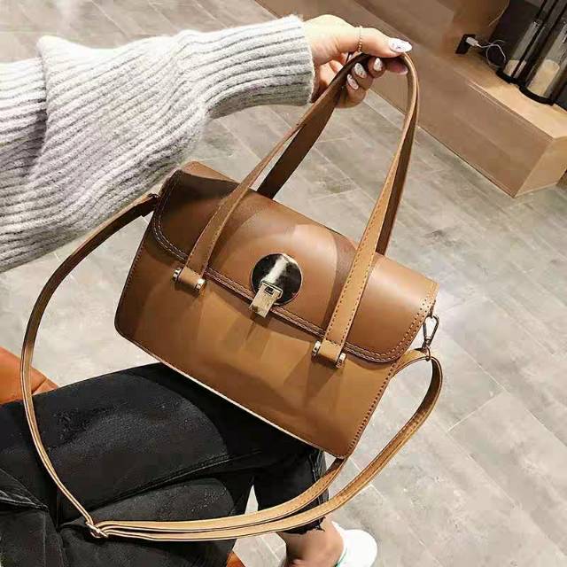 (COD) tas impor batam murah wanita bahan kulit terbaru selempang shoulder bag