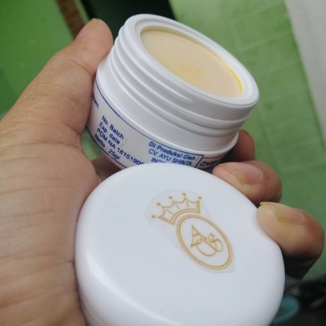 Cream as ayu shinta