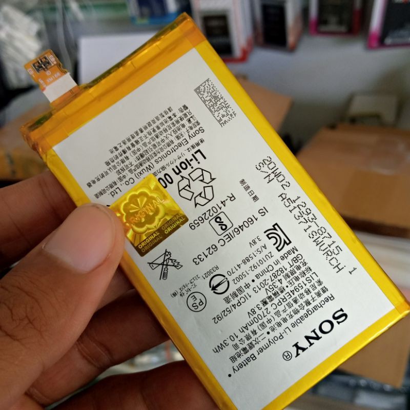 Baterai Batre Batrai Sony Xperia Z5 Compact Z5 Mini Original