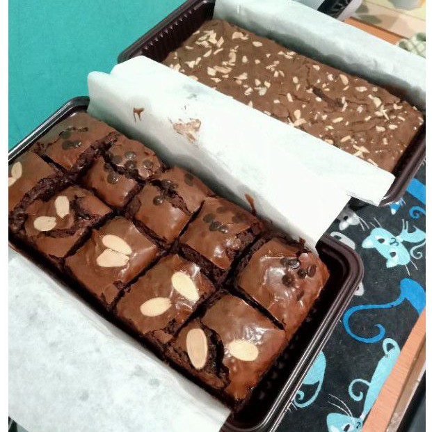 

fudgy brownies 10x20cm