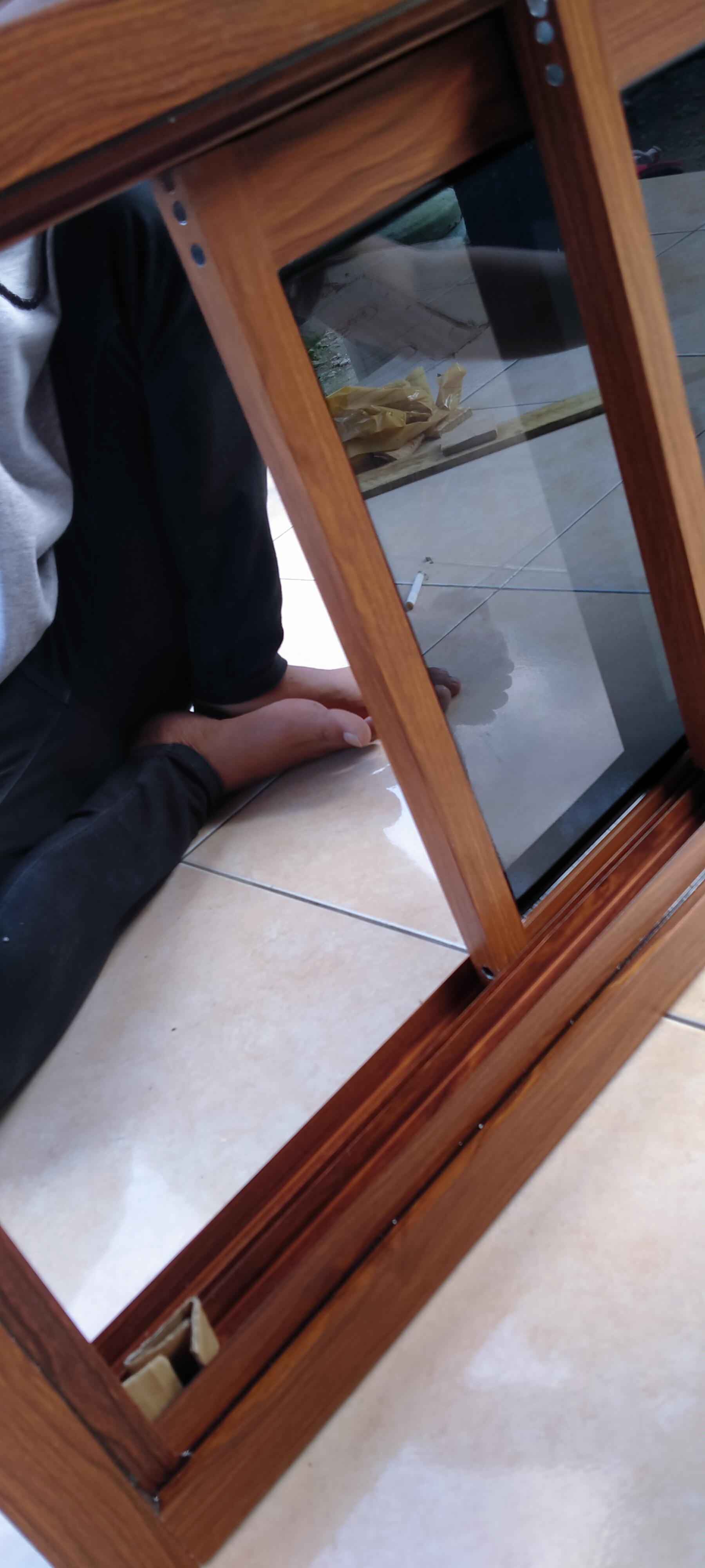 Jendela Aluminium 50x100 Sliding Serat Kayu