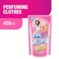 So Klin Pewangi Violet/Pink Pouch 450ml