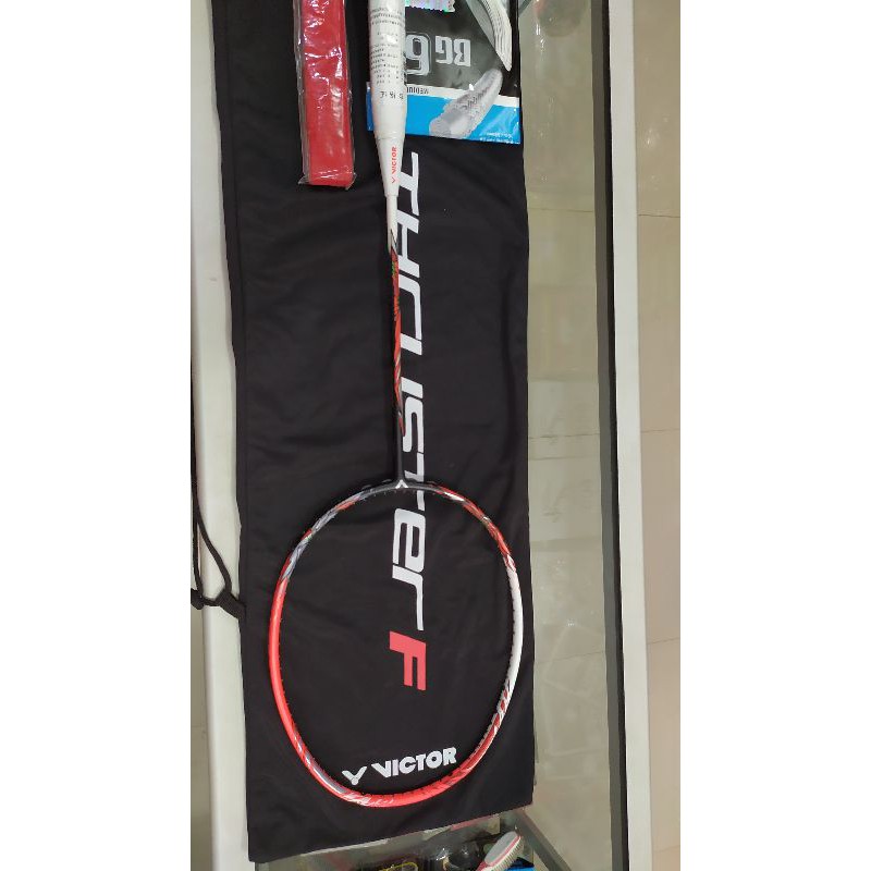 Raket Victor Thruster Ryuga