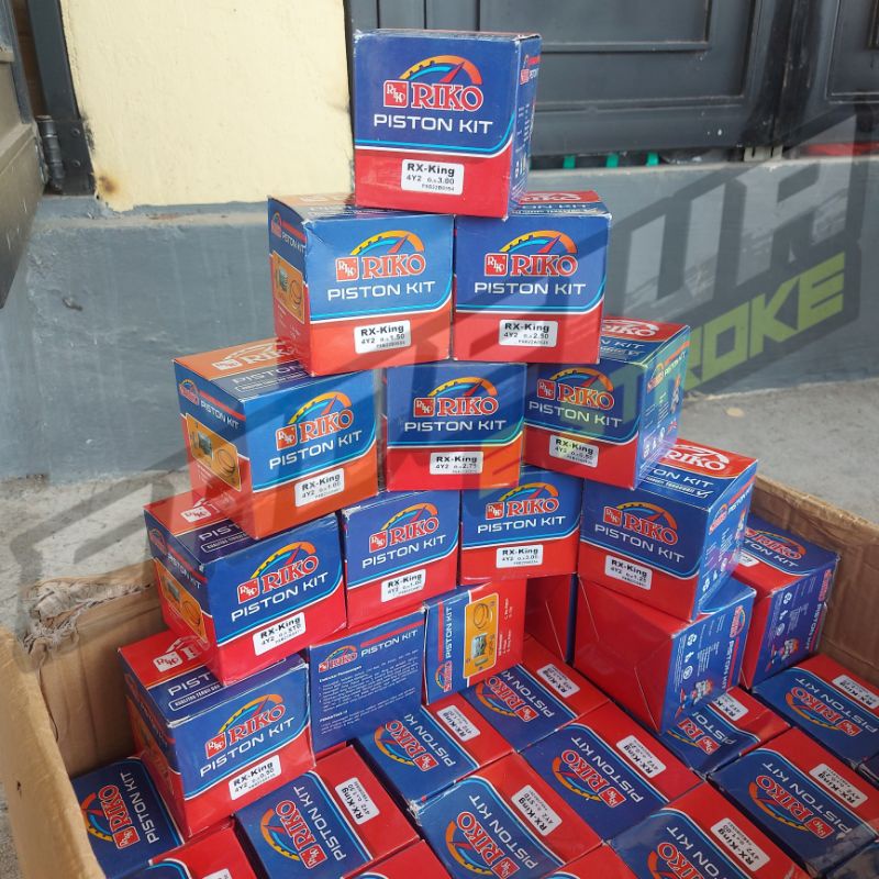 PISTON KIT RX KING/SEKER RX KING/SEHER RX KING RIKO OTOPART OS STD SAMPAI OS 300 PISTON KIT