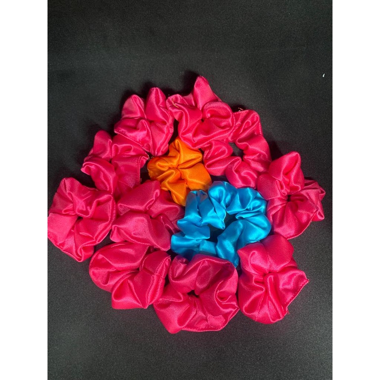 Scrunchie Cepol Ikat Rambut Konde Hijab Kunciran kain Medium