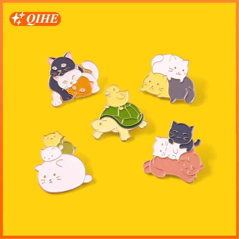 Bros Pin Enamel Bentuk Kartun Hewan Kucing / Bebek / Kura-Kura 5 Model Untuk Dekorasi Tas Ransel